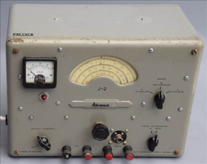 Advance-J2 tube audio frequency oscillator